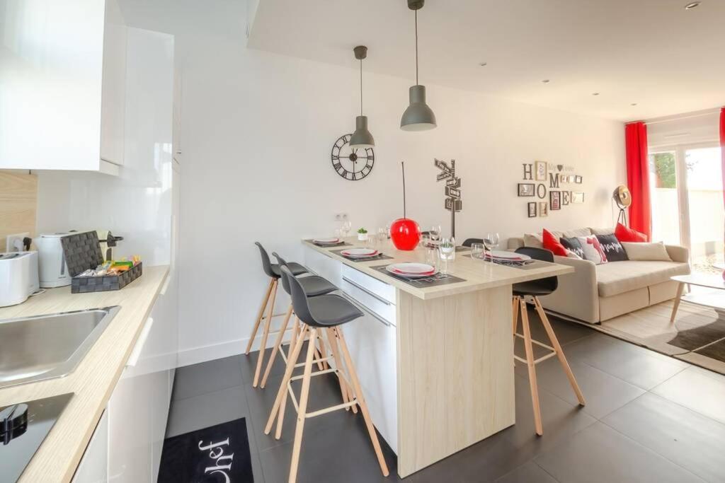 New York House Διαμέρισμα Villejust Εξωτερικό φωτογραφία